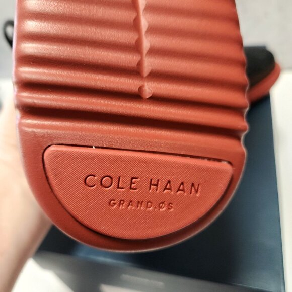 NWB Cole Haan Zerogrand Stitchlite Knit Chukkas Mens 8.5M Black/Gray Red Sole - Picture 4 of 16